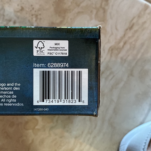 Opened box but only package 1 open - Picture 3 of 3